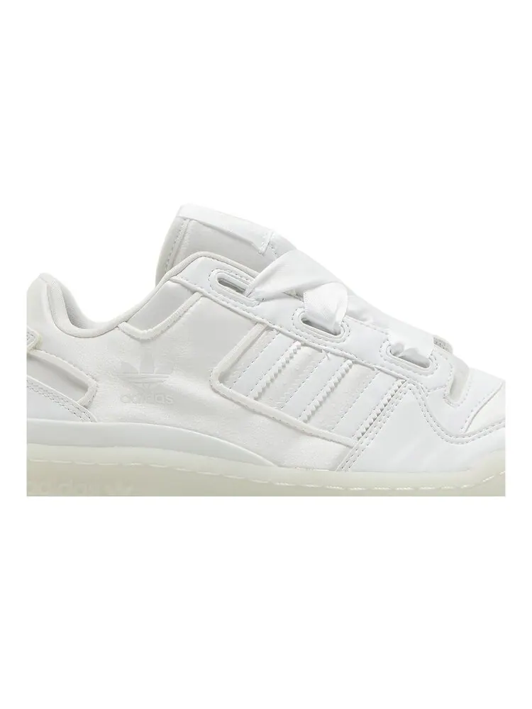 Кроссовки Adidas Forum Satin Low J — изображение 2 из 4, белый