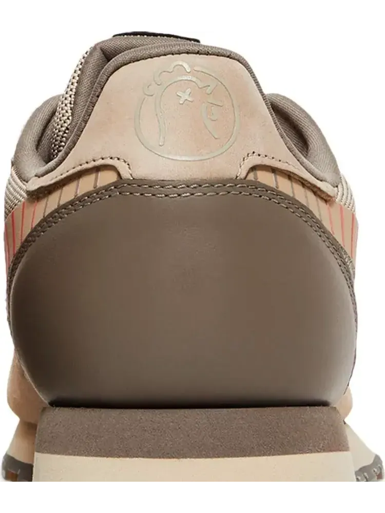 Кроссовки hot ones x classic leather 'scoville levels' Reebok, пломбир — изображение 7 из 8, бежевый