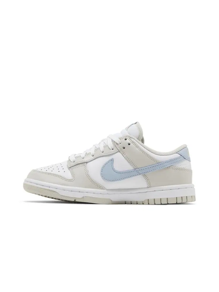 Кроссовки Nike Wmns Dunk Low 'Light Bone Armory Blue' — изображение 4 из 9