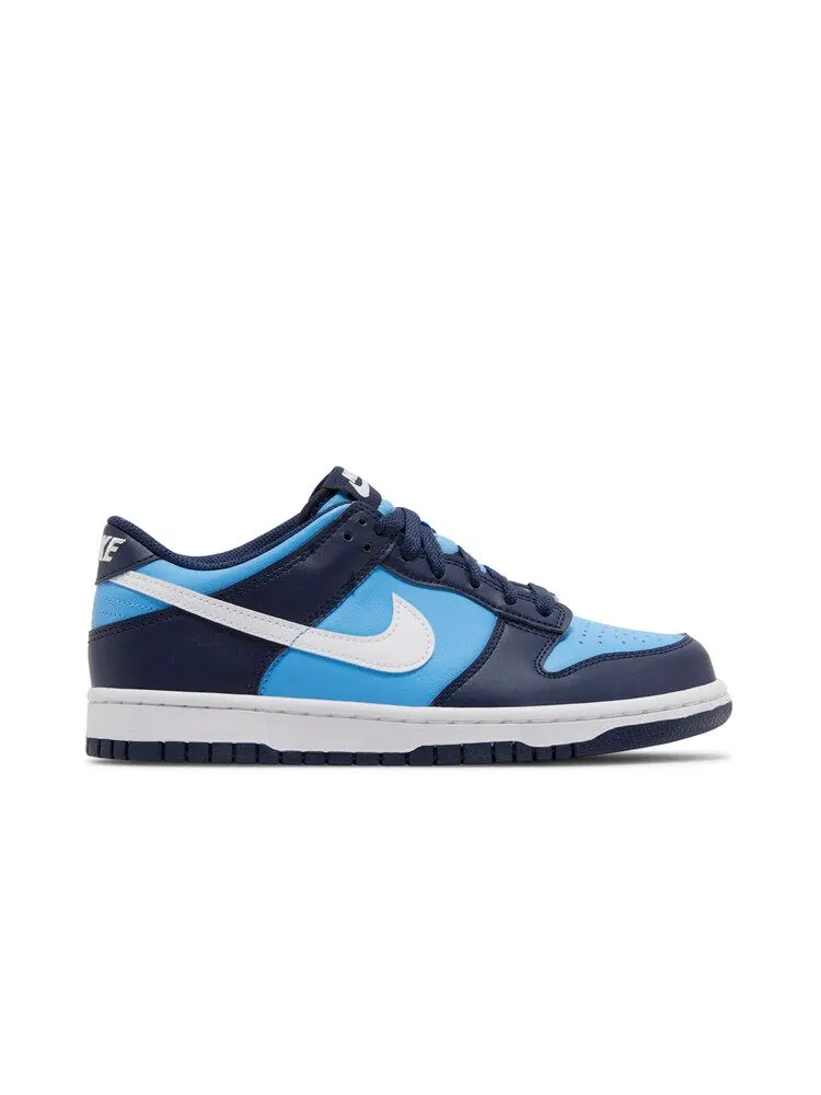Кроссовки Nike Dunk Low GS 'University Blue' — изображение 2 из 9, синий/белый