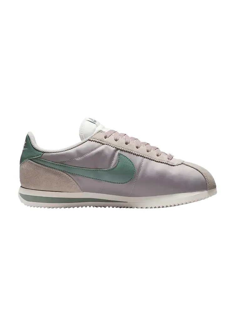 Кроссовки Nike Cortez Textile 'College Grey Clay Green' — изображение 1 из 1, серый
