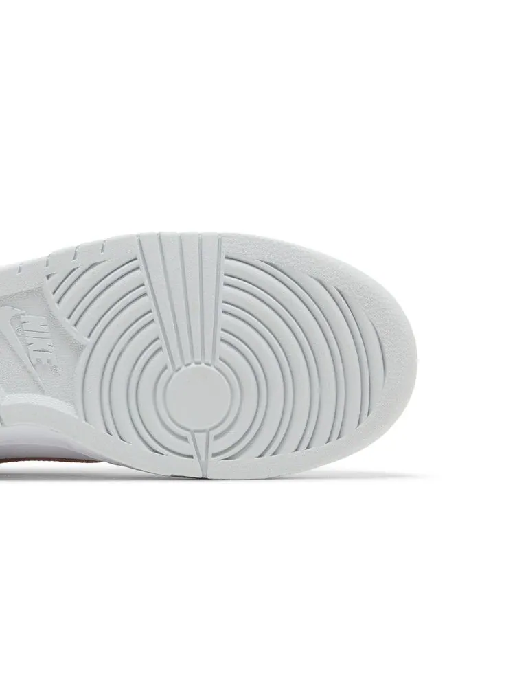 Кроссовки Nike Dunk Low — изображение 5 из 8, платиновый розовый