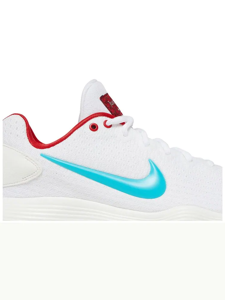 Кроссовки Nike Hyperdunk 2017 Low EP 'Year of the Dragon' — изображение 2 из 8, белый