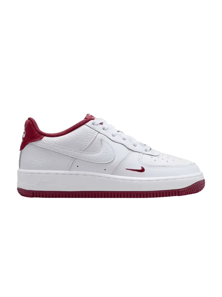 Кроссовки Nike Air Force 1 LV8 GS White Team Red — изображение 1 из 1, белый красный