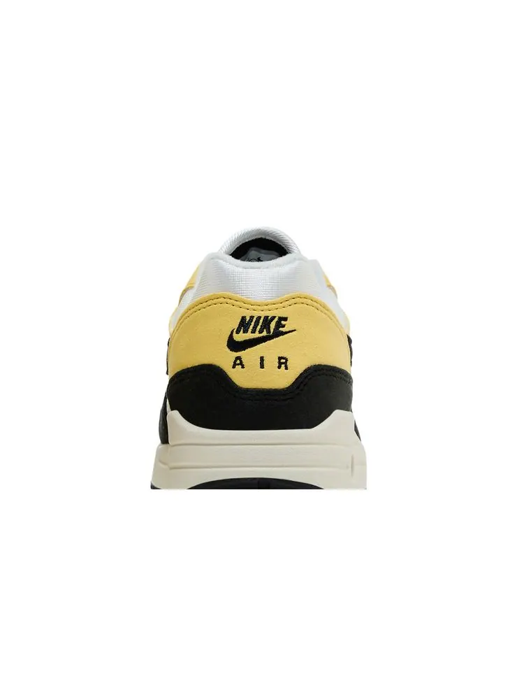 Кроссовки Wmns Air Max 1 '87 Textile 'Saturn Gold Black' — изображение 7 из 8, желтый