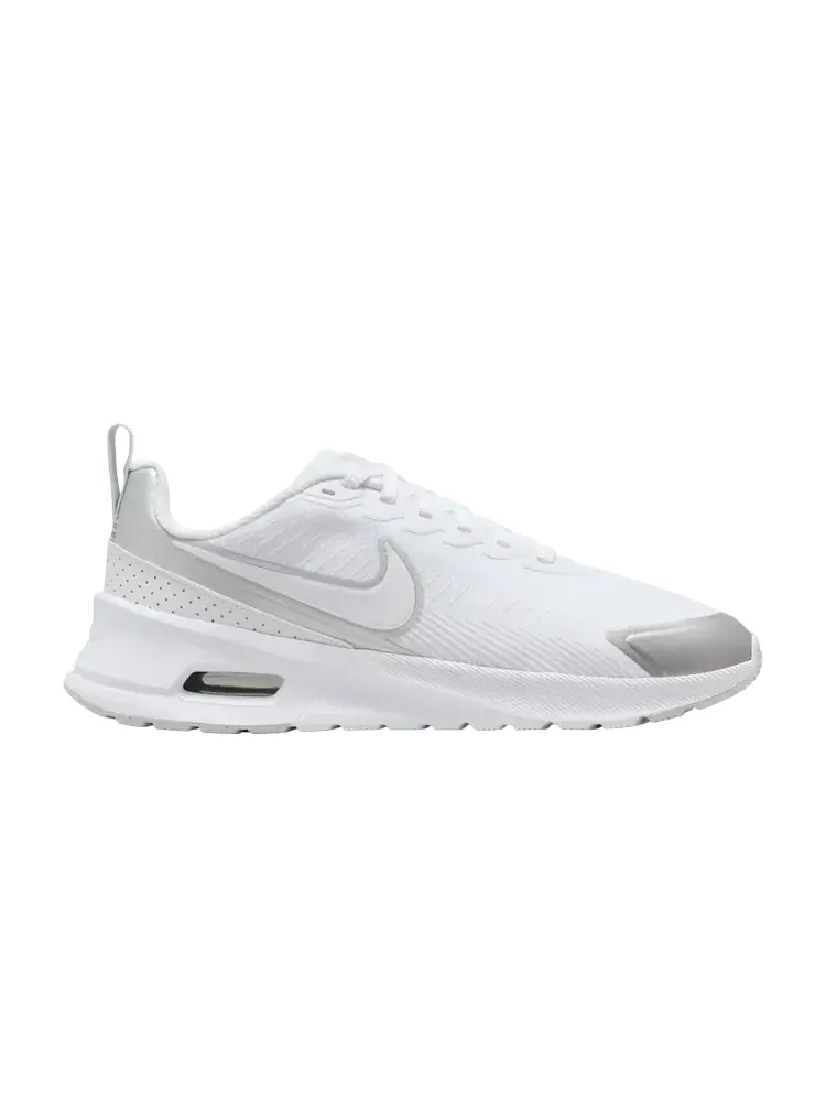 Кроссовки Wmns Air Max Nuaxis — изображение 1 из 1, белый платиновый