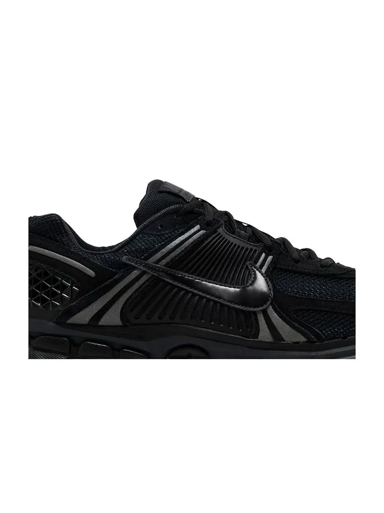 Кроссовки Air Zoom Vomero 5 'Black Anthracite' — изображение 2 из 8, черный