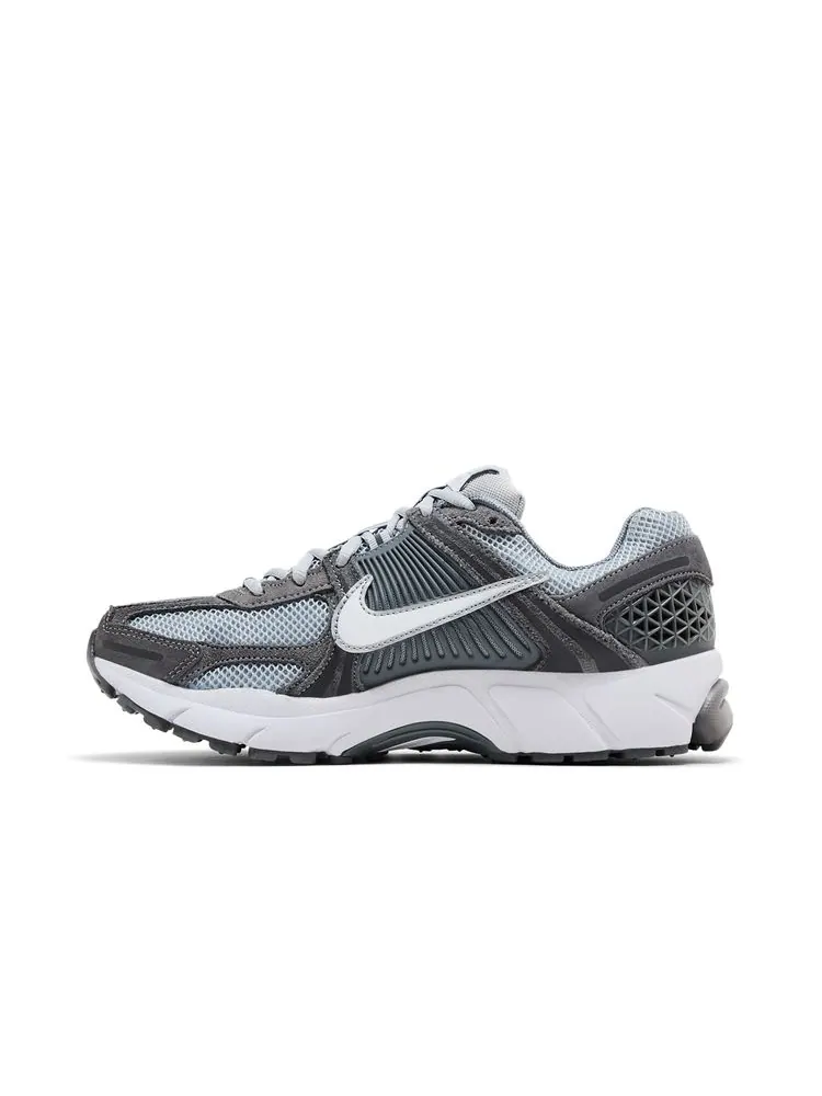 Кроссовки Air Zoom Vomero 5 'Cool Grey' — изображение 3 из 8, серый