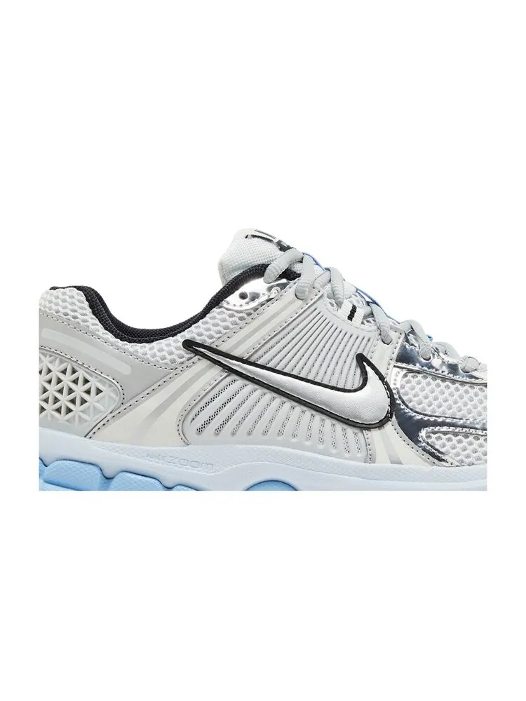 Кроссовки Wmns Air Zoom Vomero 5 — изображение 2 из 4