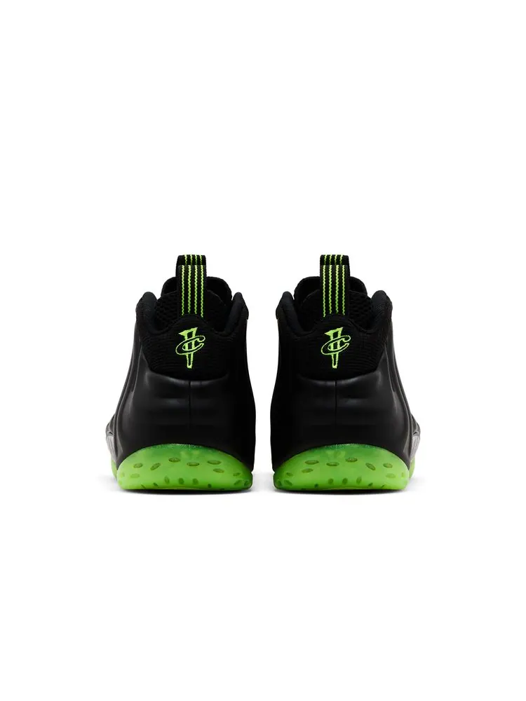 Кроссовки Air Foamposite One 'Black Volt' — изображение 6 из 8, черный