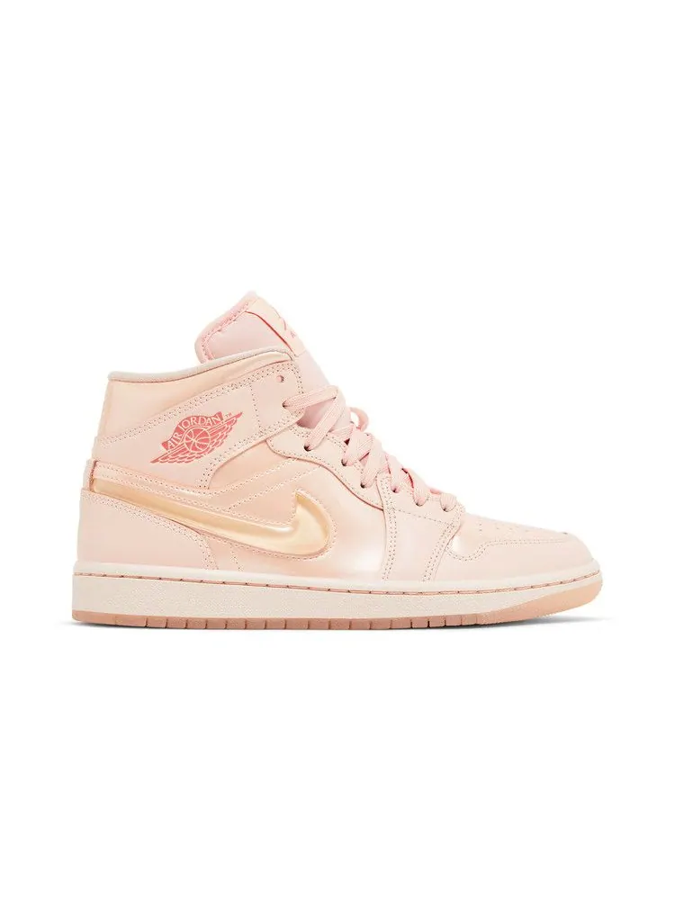 Кроссовки Air Jordan Wmns Air Jordan 1 Mid 'Patent Valentine's Day' — изображение 2 из 9, розовый