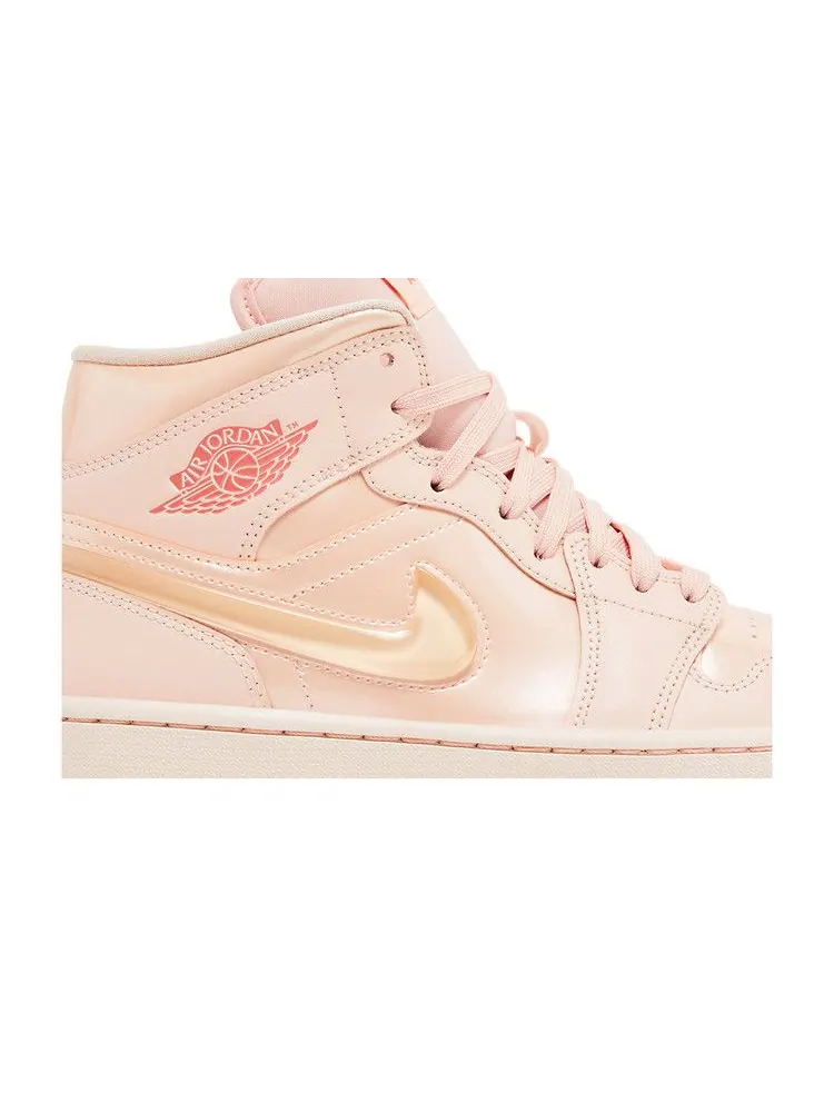 Кроссовки Air Jordan Wmns Air Jordan 1 Mid 'Patent Valentine's Day' — изображение 3 из 9, розовый