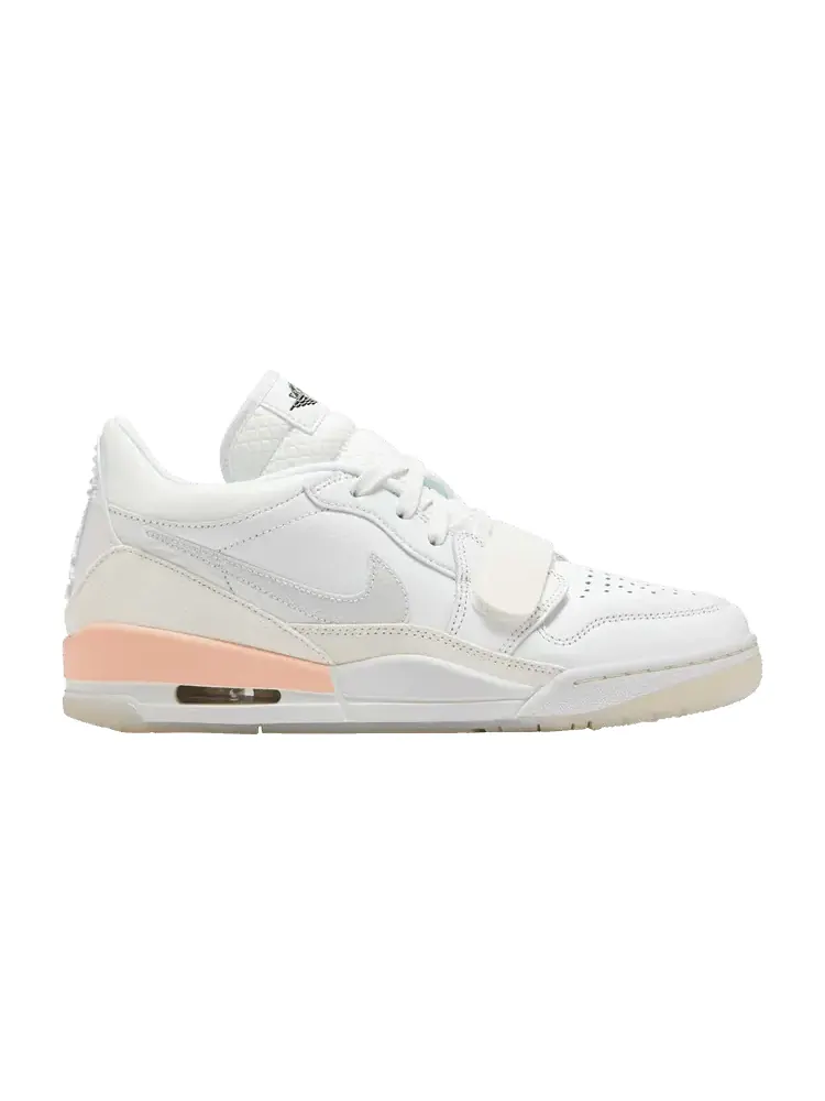 Кроссовки Air Jordan Wmns Jordan Legacy 312 Low 'Year of the Snake' — изображение 1 из 1, белый/светлый