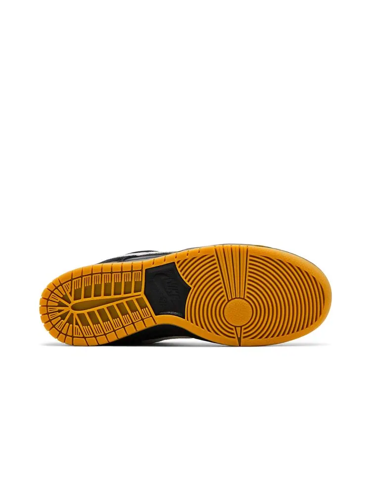 Кроссовки Dunk Low Pro SB 'Black White Gum' — изображение 4 из 8, черный белый