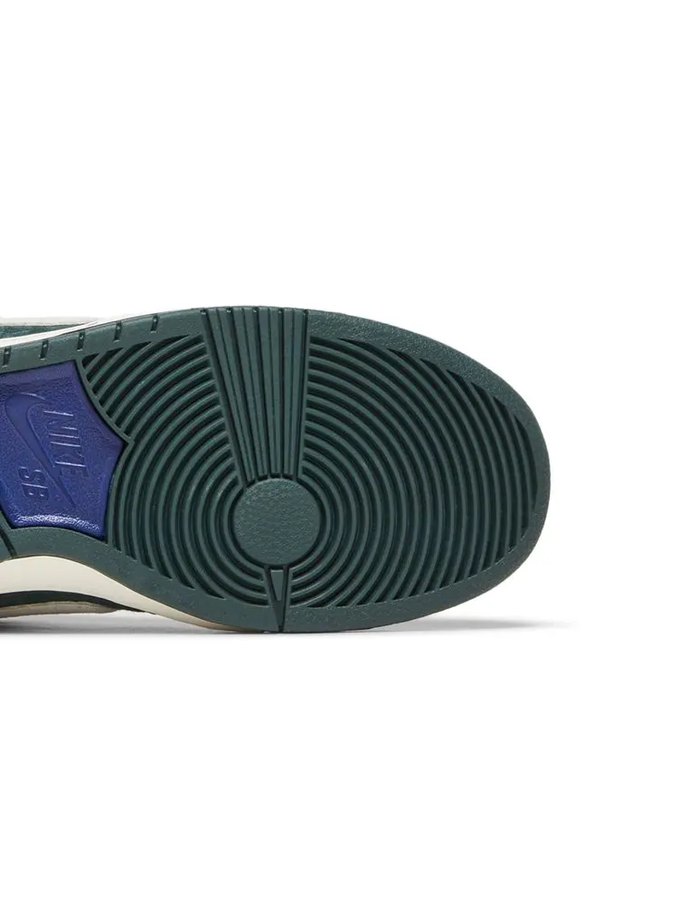 Кроссовки Dunk Low Pro SB 'Deep Royal Vintage Green' — изображение 5 из 8