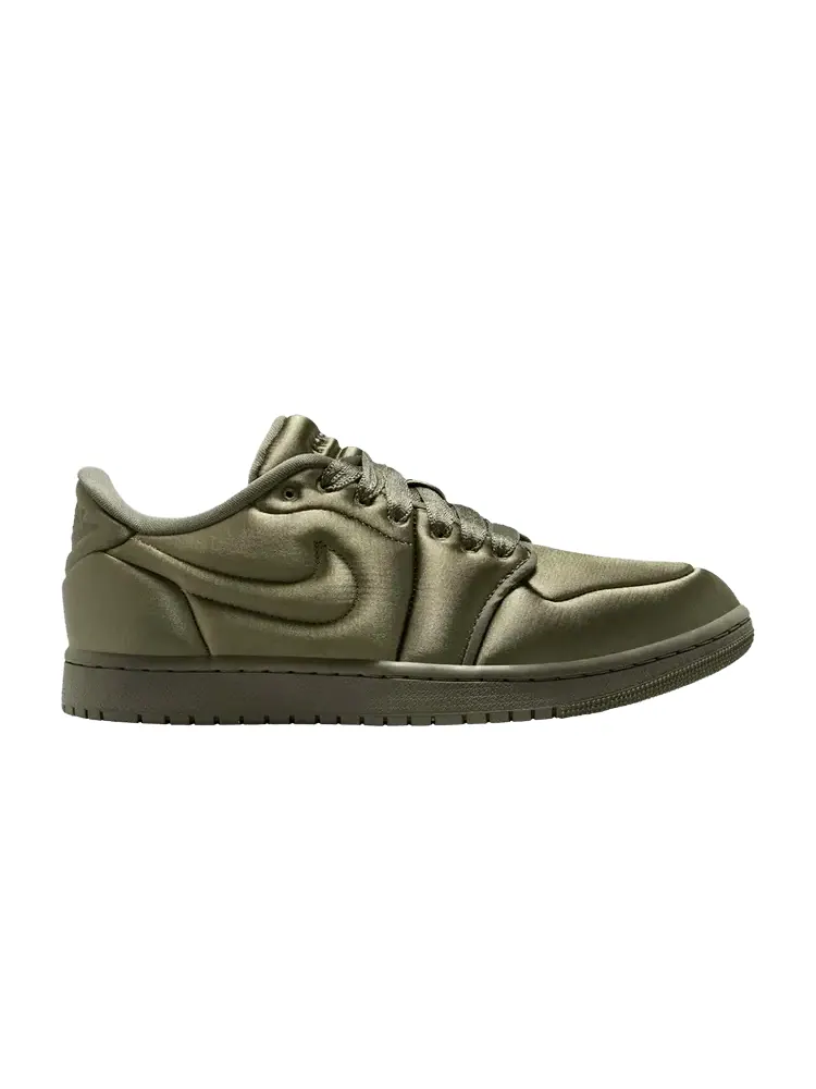Кроссовки Air Jordan Wmns Air Jordan 1 Low Method of Make 'Satin Medium Olive' — изображение 1 из 1, оливковый/оливковый