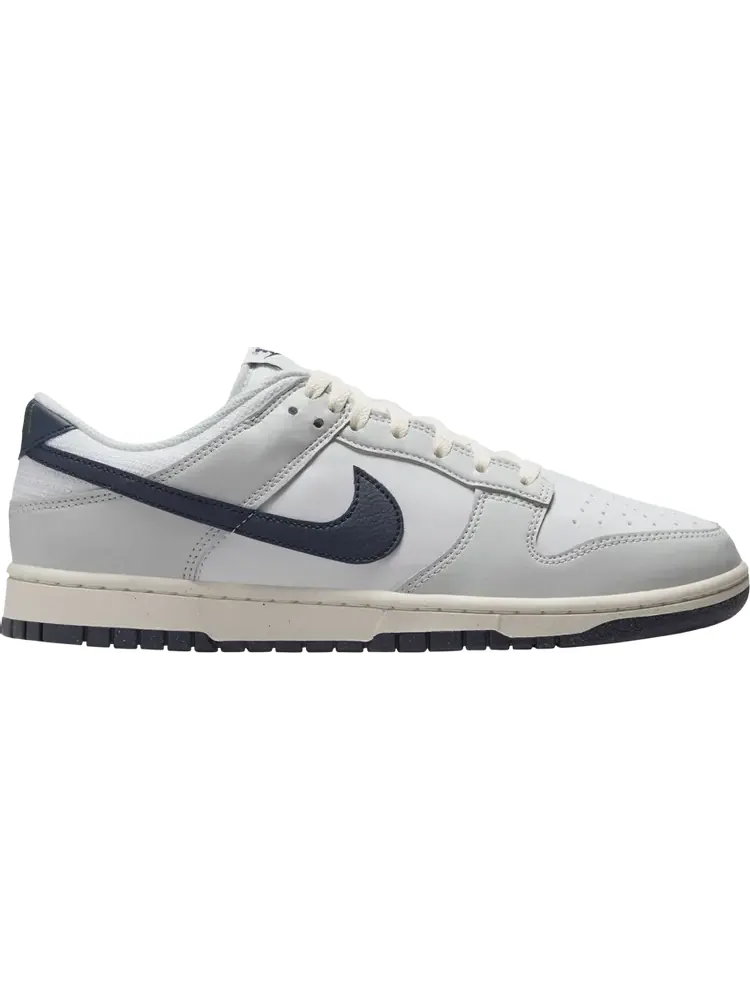 Кроссовки Dunk Low Next Nature 'Photon Dust Obsidian' — изображение 1 из 1, серый
