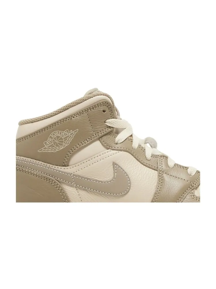 Кроссовки Air Jordan Retro 1 Mid GS — изображение 2 из 4, коричневый
