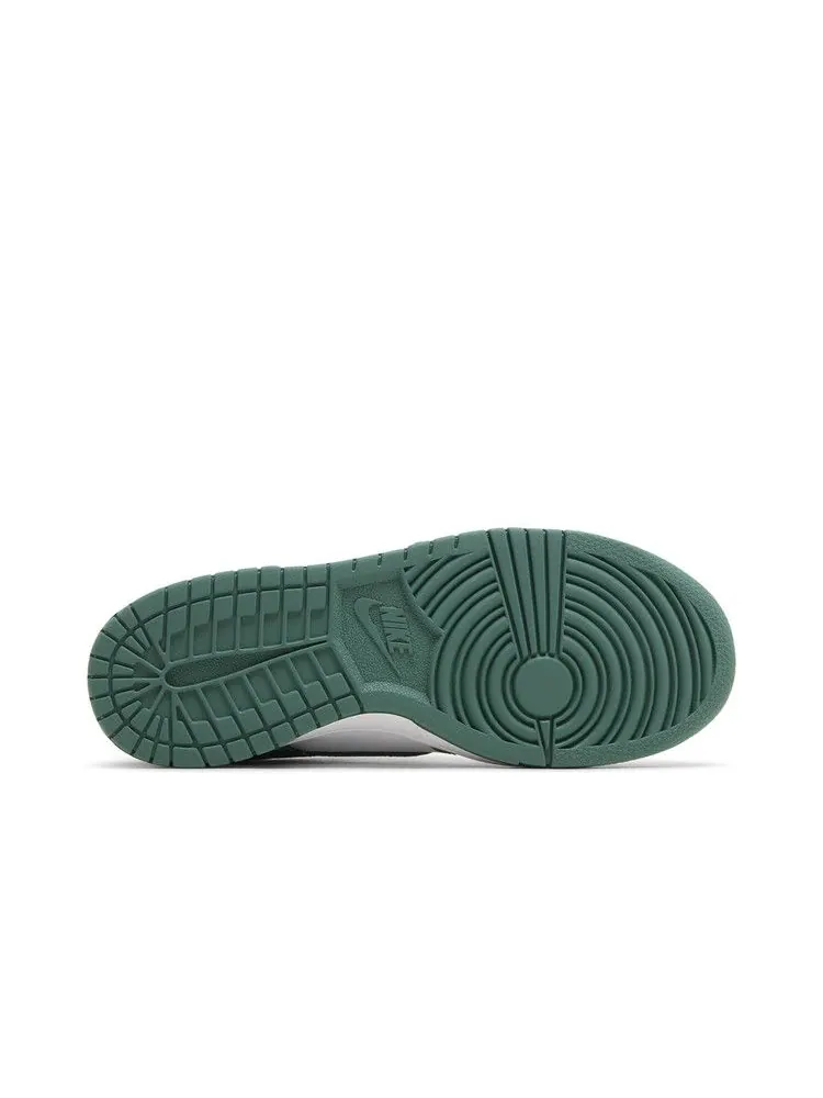 Кроссовки Nike Dunk Low GS 'Bicoastal' — изображение 5 из 9, белый