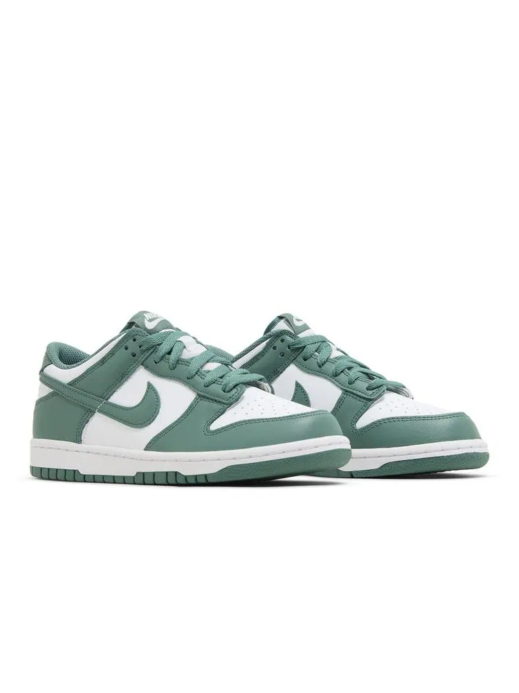 Кроссовки Nike Dunk Low GS 'Bicoastal' — изображение 9 из 9, белый