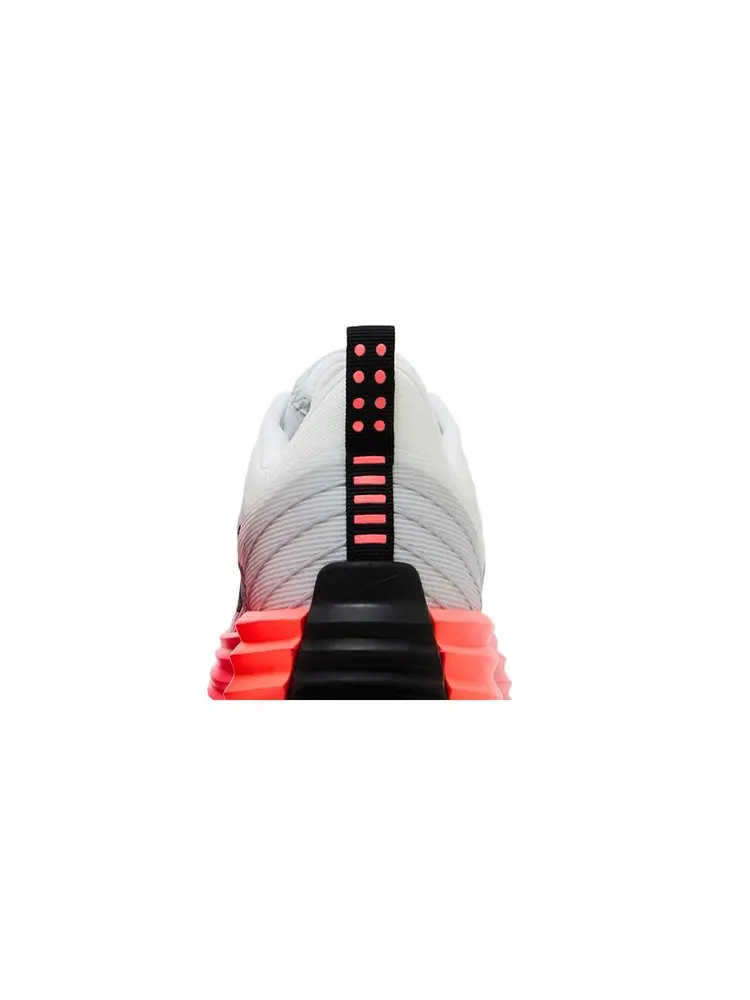 Кроссовки Lunar Roam 'Hot Lava' — изображение 7 из 8, лава
