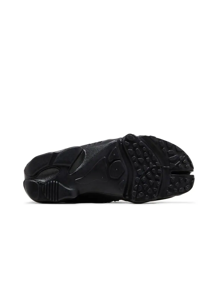 Кроссовки Wmns Air Rift 'Triple Black' — изображение 4 из 8, черный