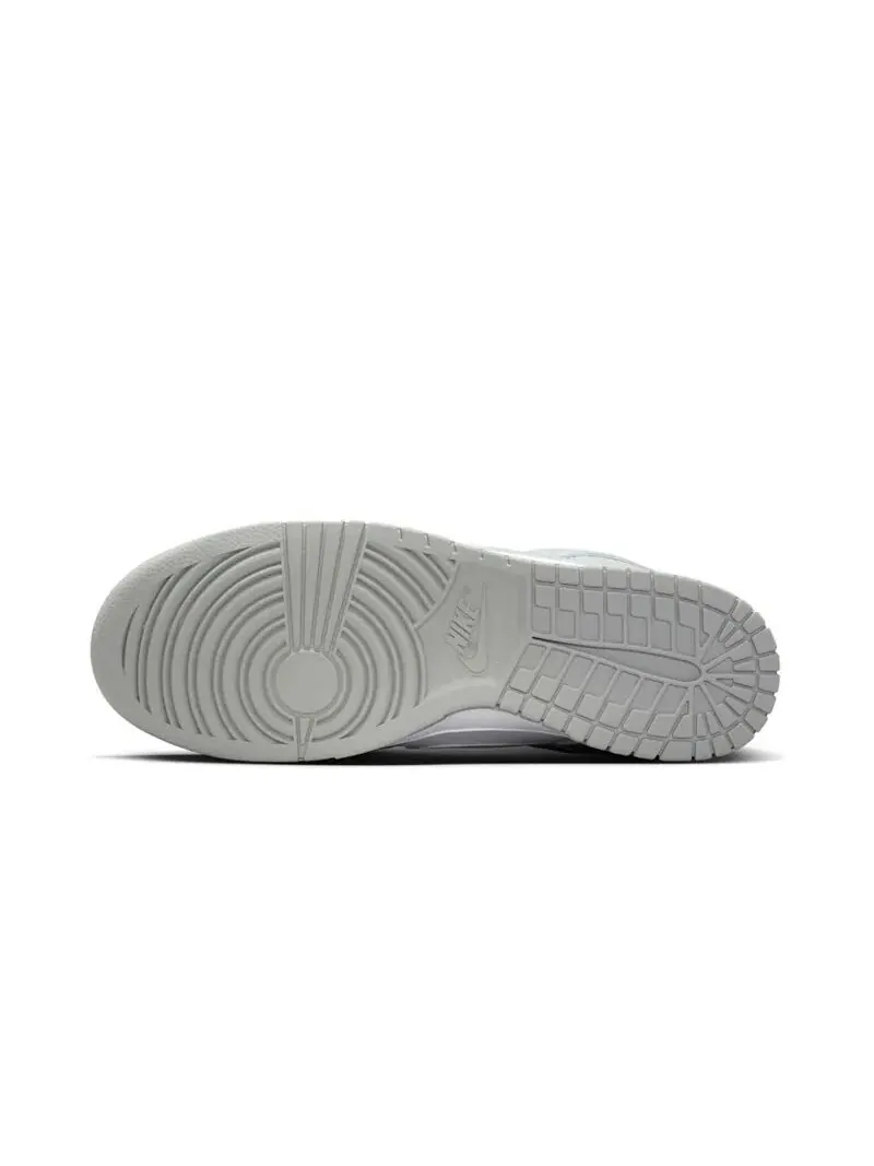 Кроссовки Nike Dunk Low Retro — изображение 4 из 9, серый