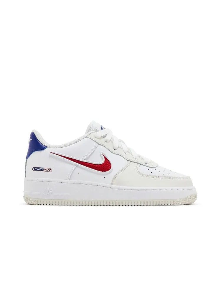 Кроссовки Nike Air Force 1 LV8 GS 'Since 1972' — изображение 2 из 9