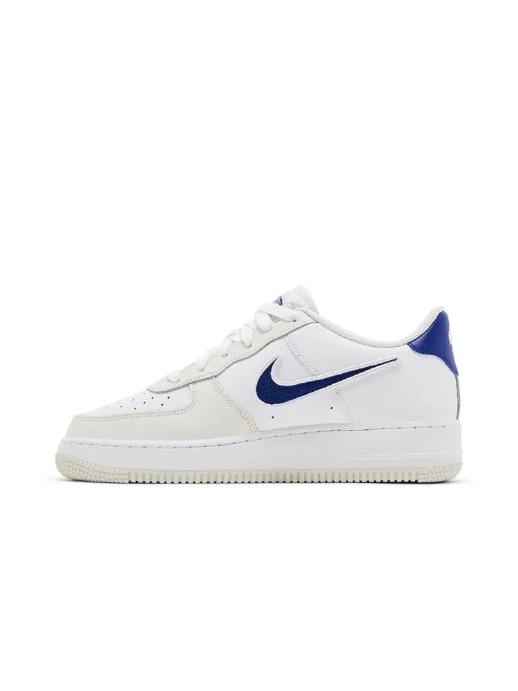 Кроссовки Nike Air Force 1 LV8 GS 'Since 1972' — изображение 4 из 9