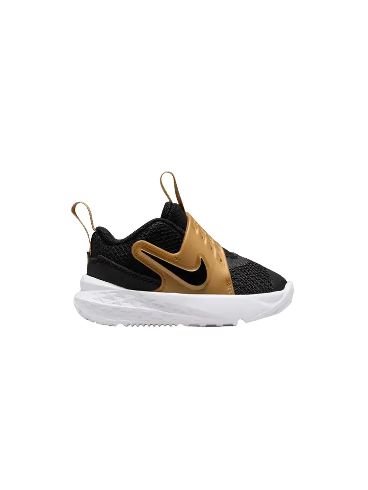 Кроссовки Team Hustle D12 TD 'Black Metallic Gold' — изображение 1 из 1