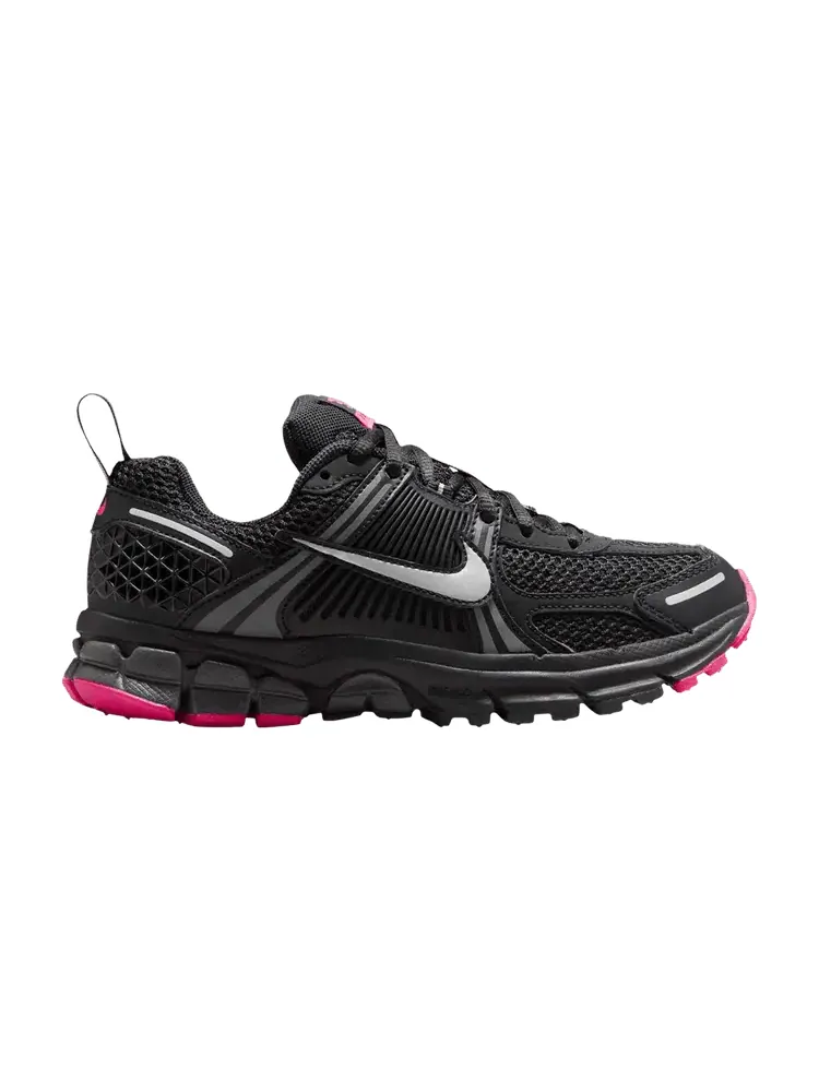 Кроссовки Nike Vomero 5 GS 'Black Pink Blast' — изображение 1 из 1