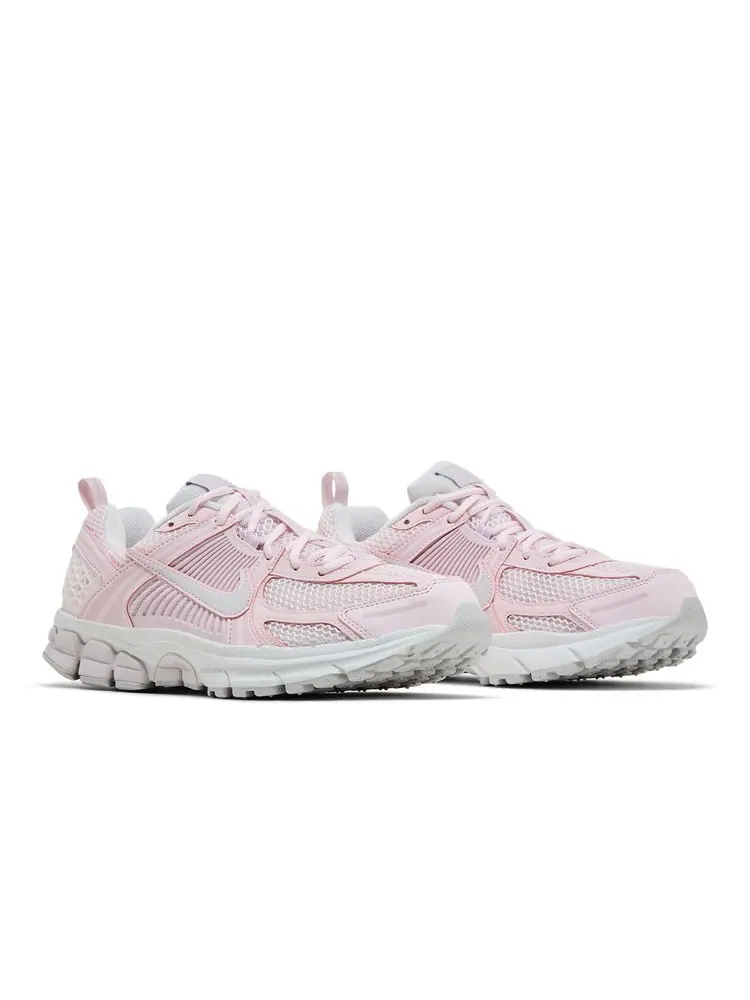 Кроссовки Vomero 5 GS 'Pearl Pink' — изображение 8 из 8, розовый