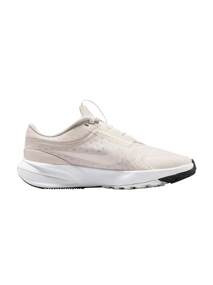 Кроссовки Nike Star Runner 5 GS 'Platinum Tint Metallic Gold' — изображение 1 из 1, белый