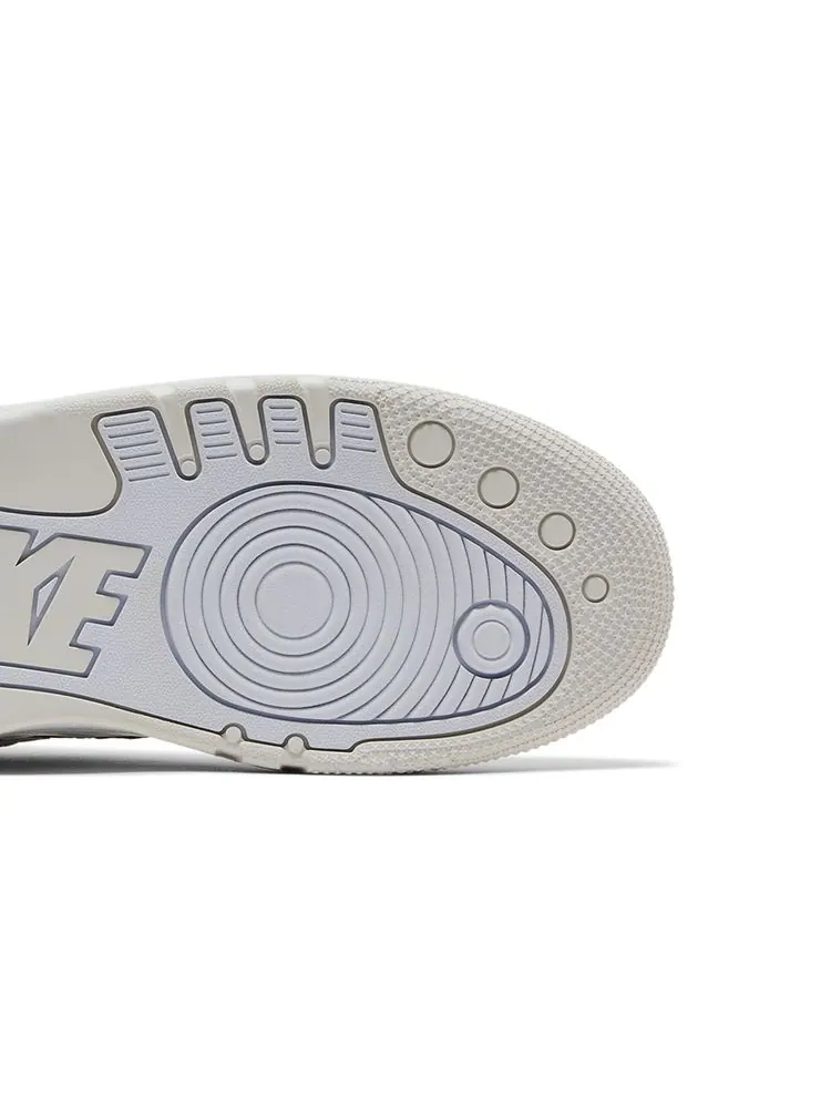 Кроссовки Nigo x Air Force 3 Low 'White Metallic Gold' — изображение 5 из 8