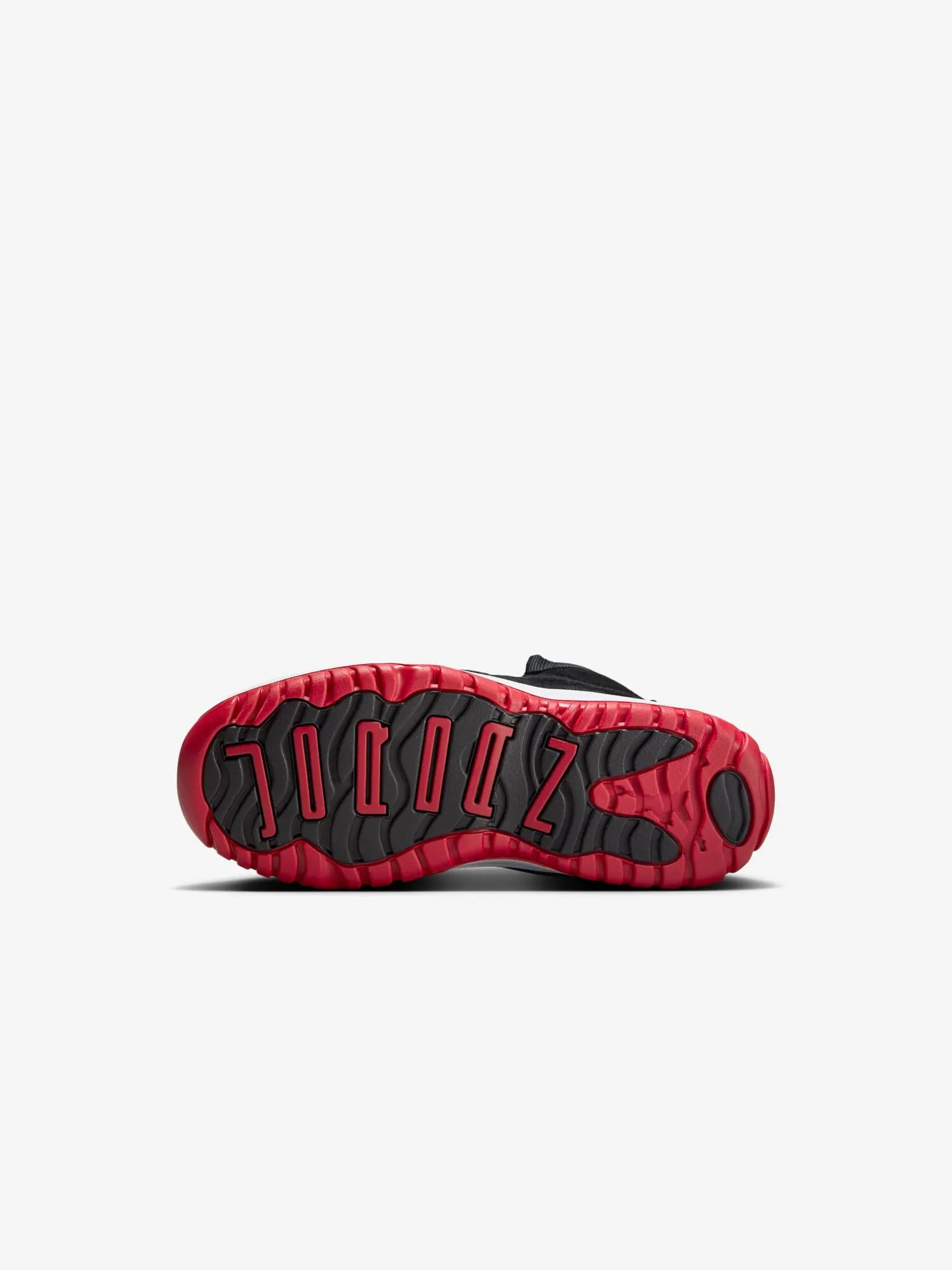 Кроссовки детские Air Jordan 11 PS Retro PS 'Bred Velvet' — изображение 4 из 8, черный/красный