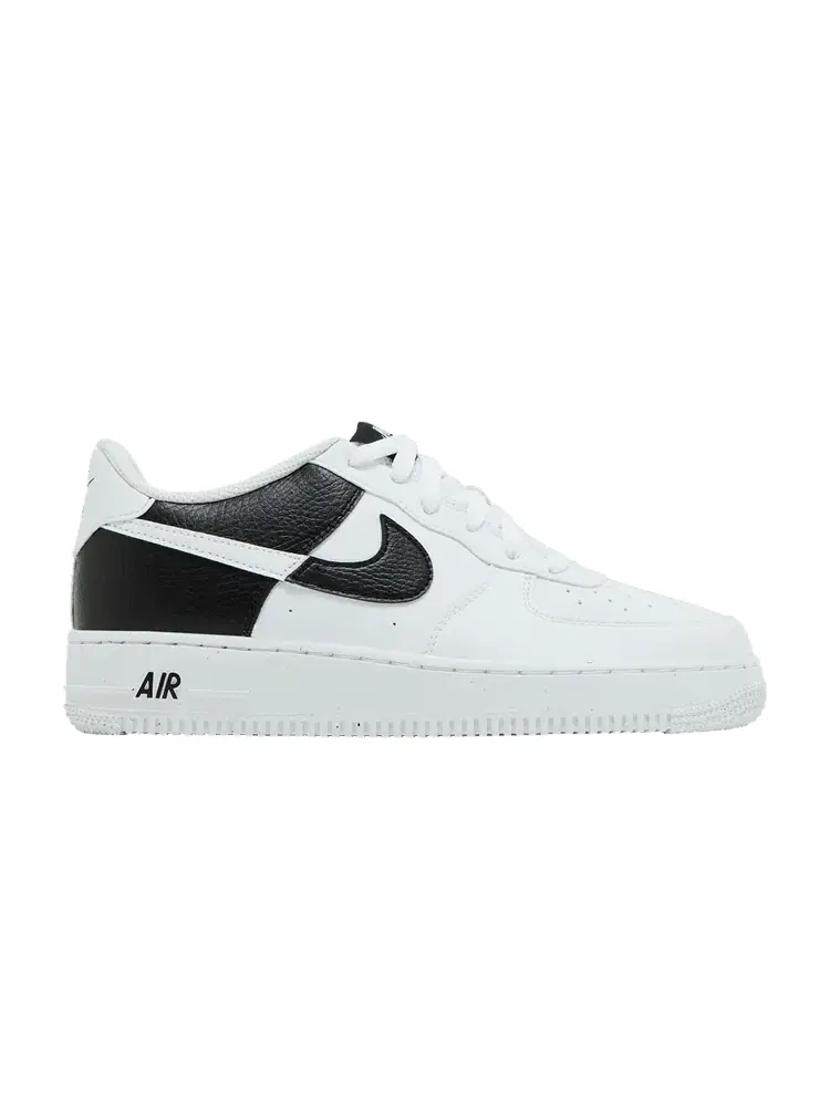 Кроссовки Nike Air Force 1 Next Nature GS 'Split - White Black' — изображение 1 из 9, белый/черный