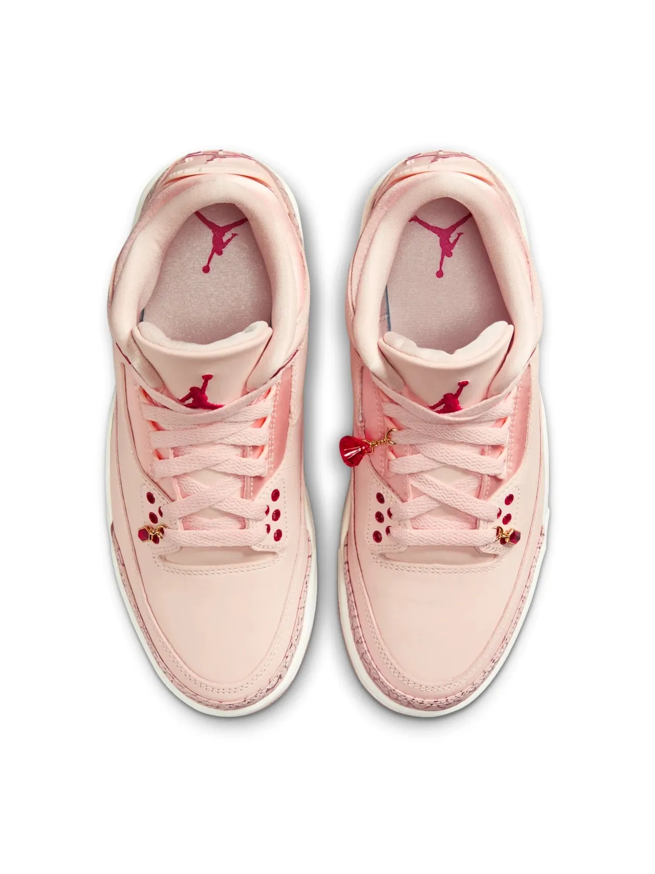 Кроссовки женские Nike Air Jordan 3 'Treat Yourself' — изображение 3 из 10, коралловый