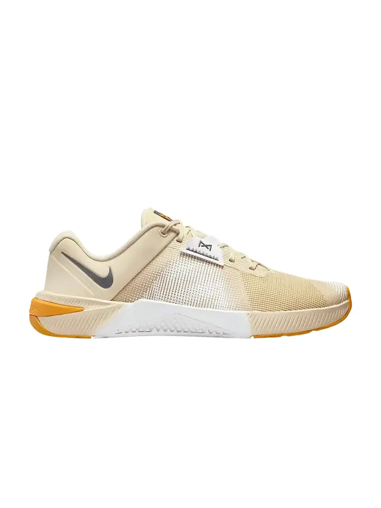 Кроссовки Nike Metcon 10 'Light Khaki' — изображение 1 из 1, коричневый