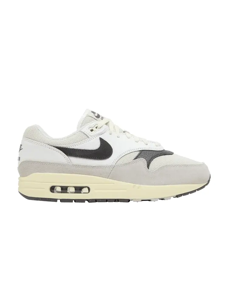 Кроссовки Nike Air Max 1 'Light Bone Iron Grey' — изображение 1 из 9, светлый/серый///белый