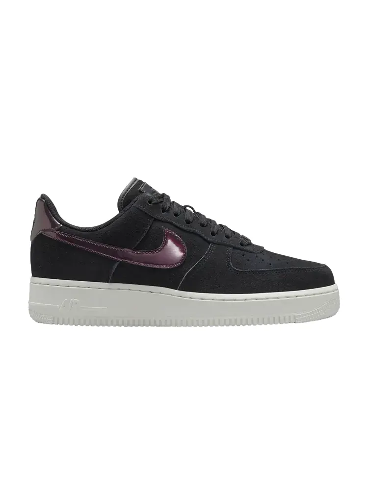 Кроссовки Nike Wmns Air Force 1 '07 SE 'Black Summit White' — изображение 1 из 1, черный