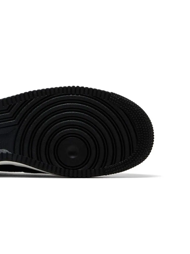Кроссовки Nike Air Force 1 '07 LV8 'Embroidered Swoosh - Black Sail' — изображение 6 из 9, черный