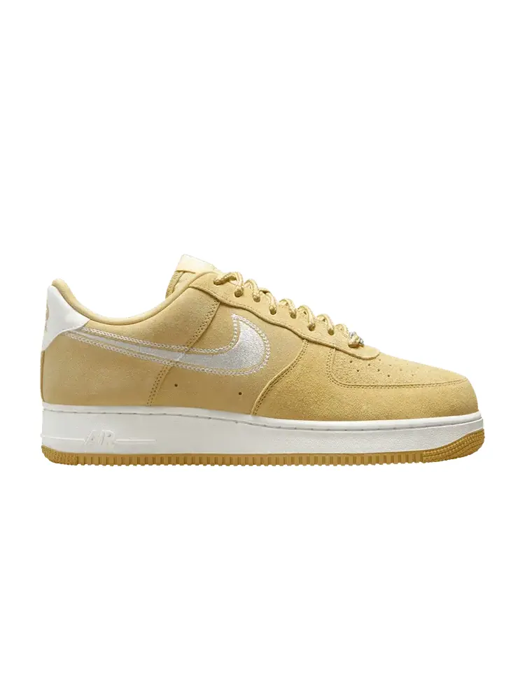 Кроссовки Nike Air Force 1 07 LV8Embroidered Swoosh - Buff Gold — изображение 1 из 1, золотистый