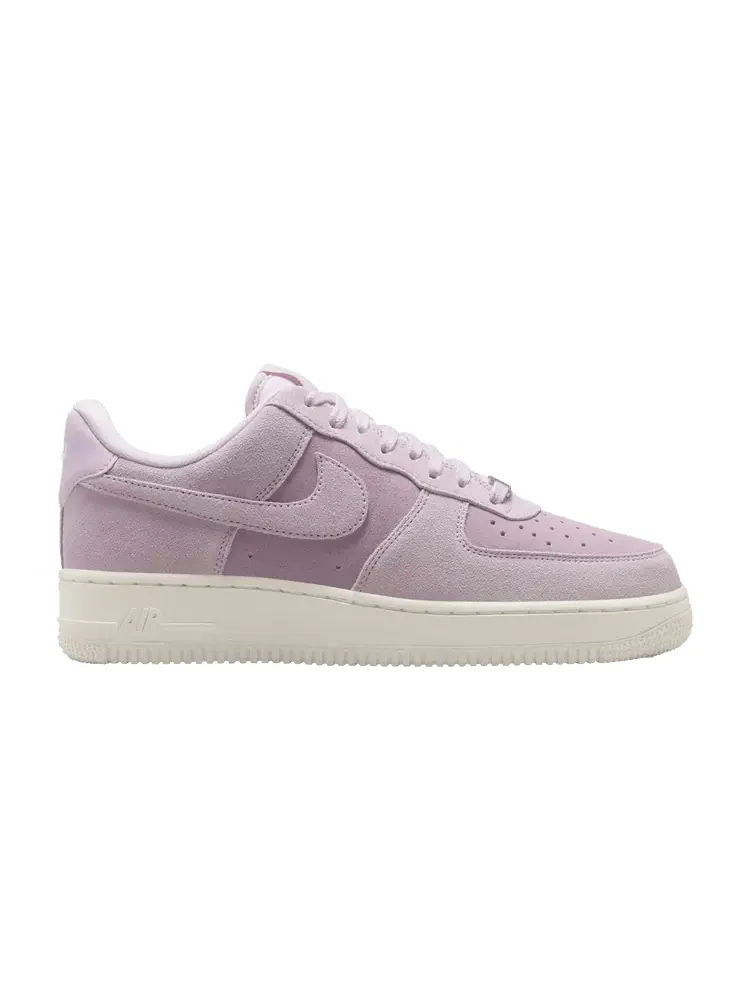 Кроссовки Wmns Air Force 1 '07 Low 'Doll' — изображение 1 из 1, фиолетовый