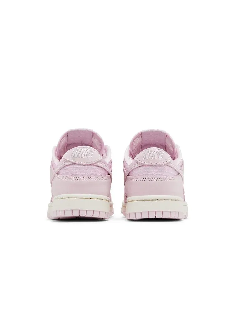 Кроссовки Nike Dunk Low Regal Pink — изображение 7 из 10, розовый//розовый