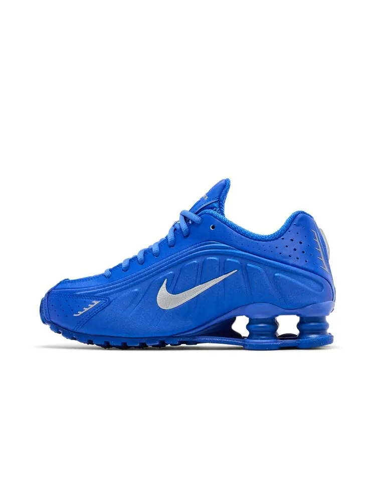 Кроссовки Wmns Shox R4 — изображение 3 из 4, синий