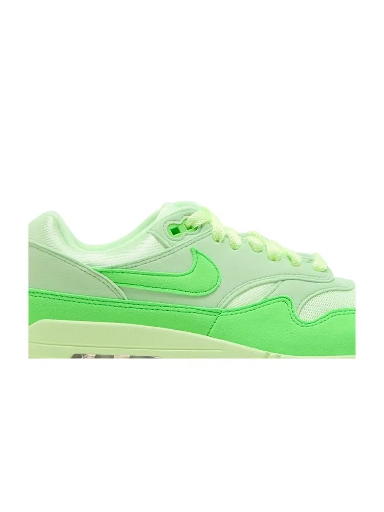 Кроссовки Wmns Air Max 1 — изображение 2 из 4, зеленый