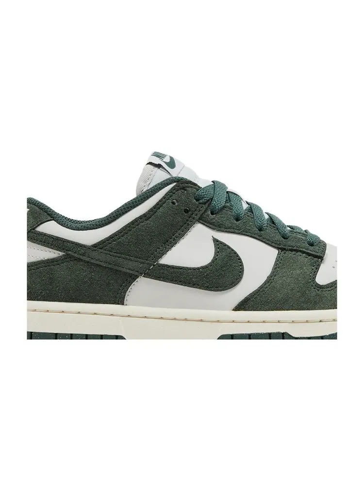 Кроссовки Nike Wmns Dunk Low Next Nature Vintage Green — изображение 2 из 6, винтажный зеленый