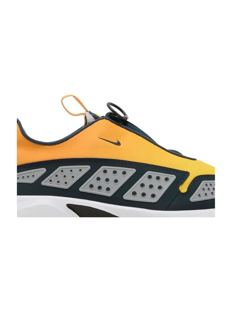 Кроссовки Wmns Air Sunder Max — изображение 2 из 4, золотистый