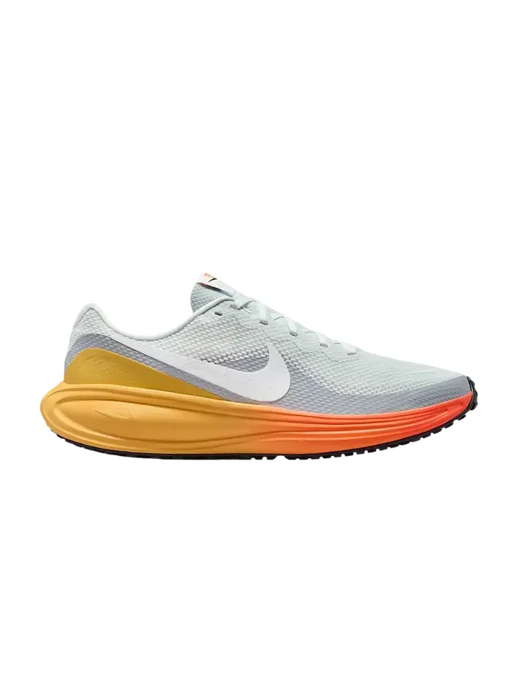Кроссовки Nike Revolution 8 'Off White Wolf Grey' — изображение 1 из 1, серый