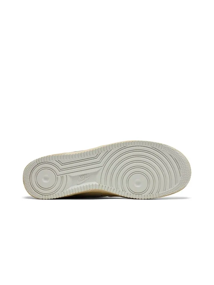 Кроссовки Air Force 1 Low 'Smoke and Mirrors Pack - Dirty Triple White' — изображение 4 из 8, белый